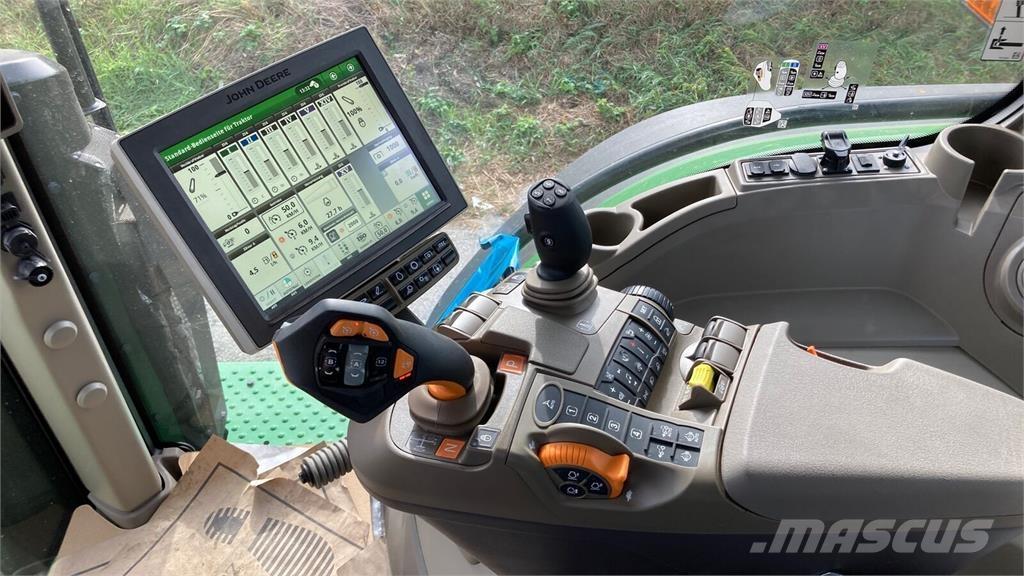 John Deere 7R330 Tractoare