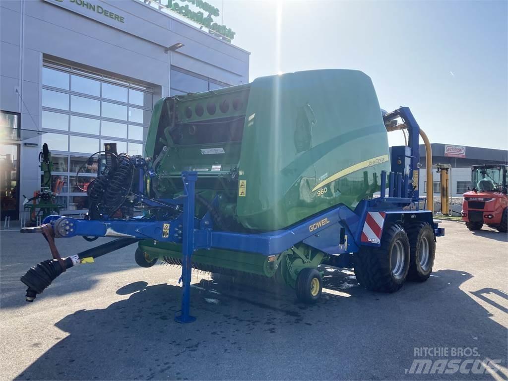 John Deere 960 Alte echipamente pentru nutret