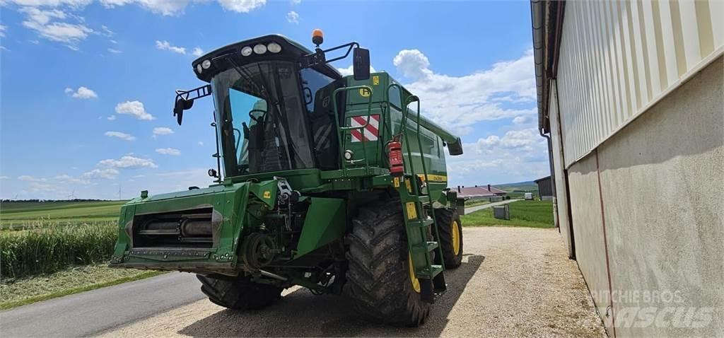 John Deere T550 Combine de secerat