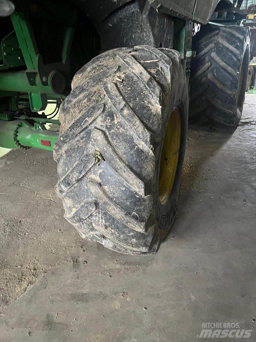 John Deere T670 Combine de secerat