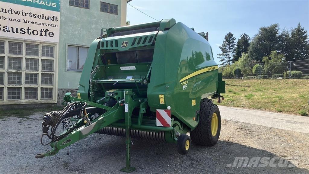 John Deere V461R Masina de balotat cilindric