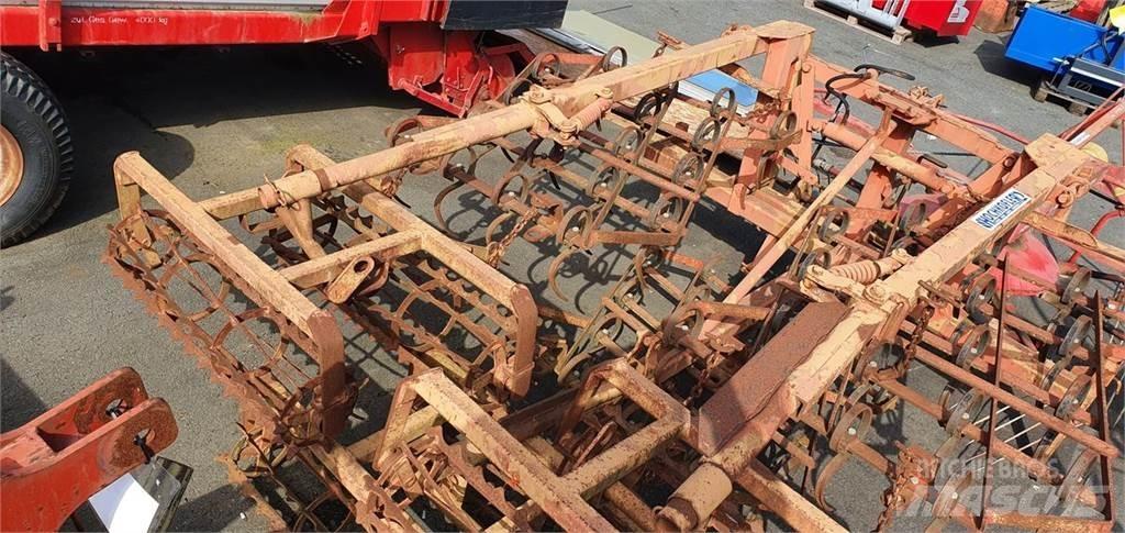 Knoche 3.30m Egge Grape cu disc