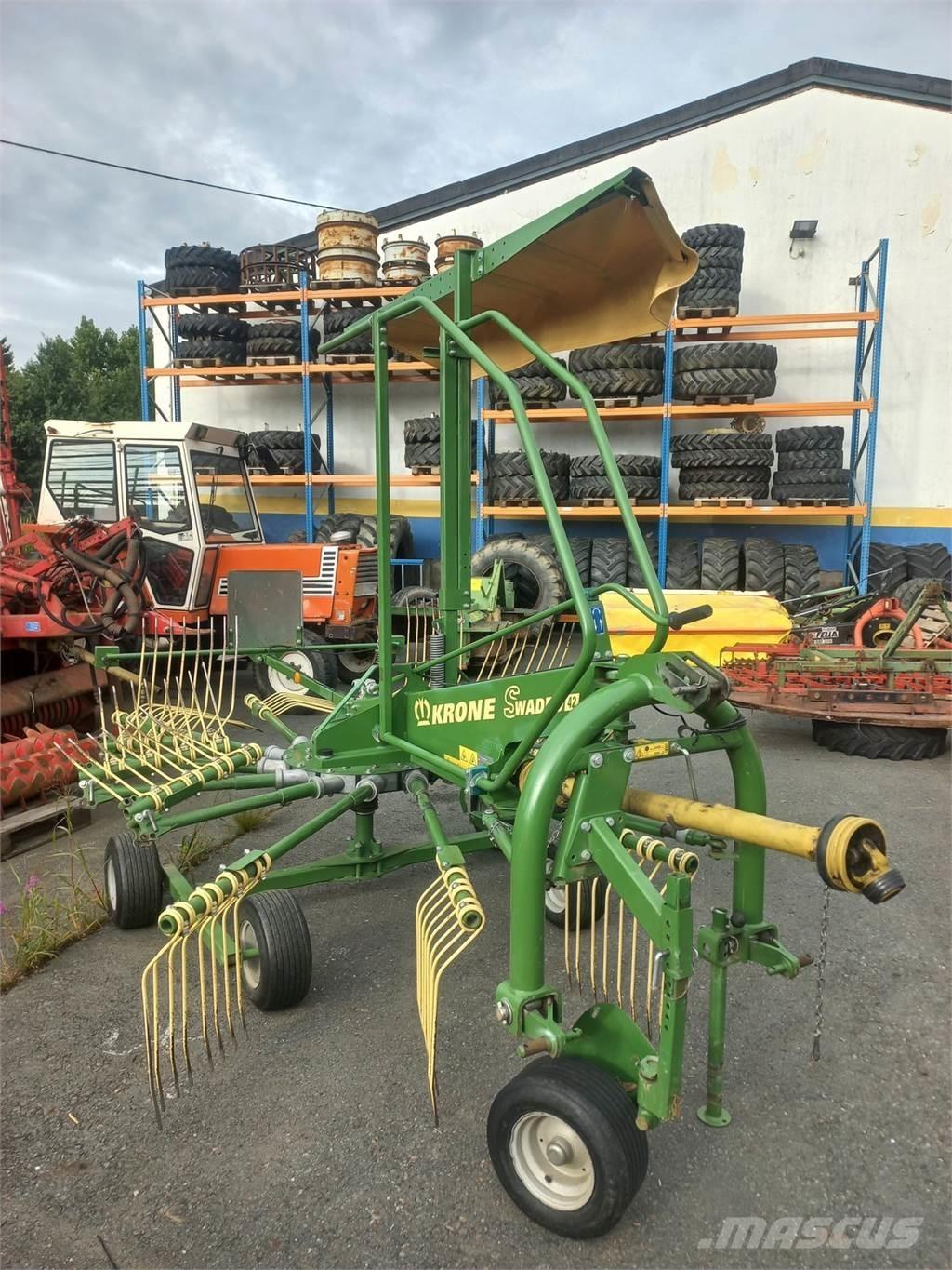 Krone S 42 Utilaj de răvăşit fân