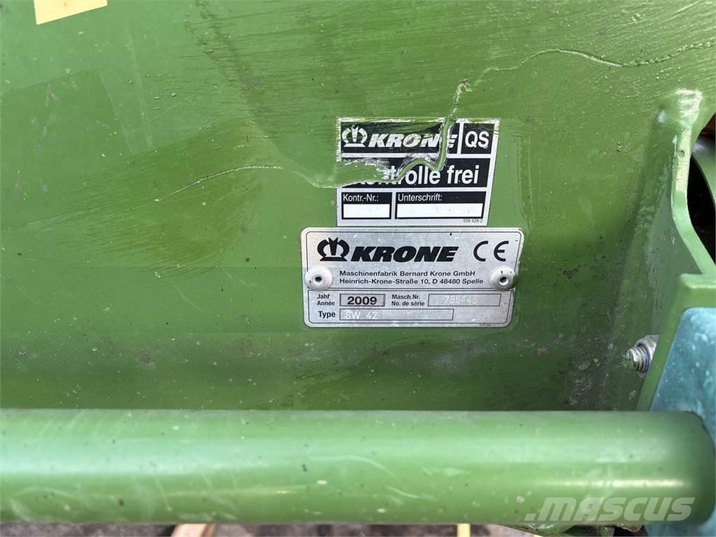 Krone Swadro 42 Utilaj de răvăşit fân
