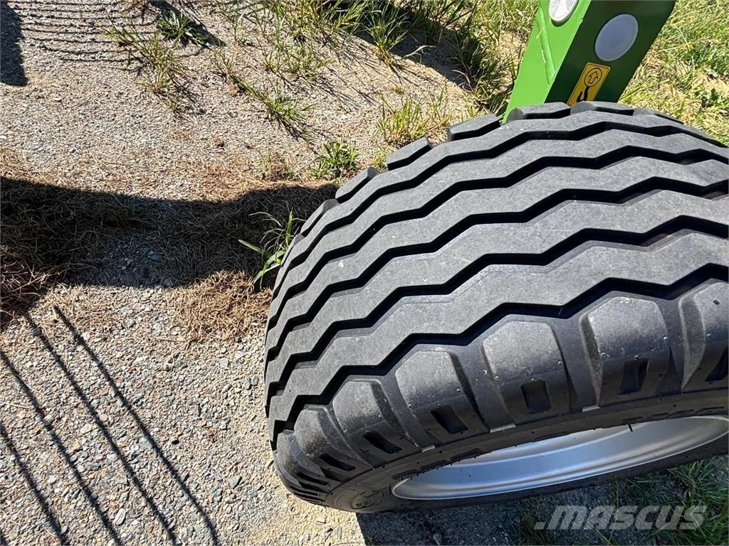 Krone Swadro TC 760 Utilaj de răvăşit fân