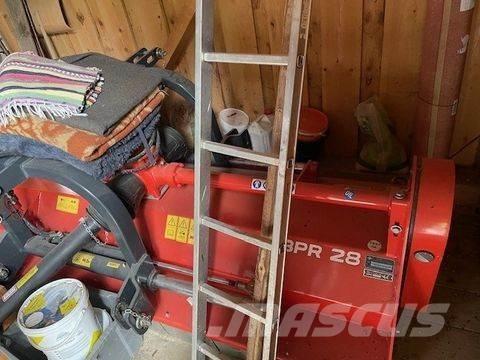 Kuhn BPR 28 Cositoare