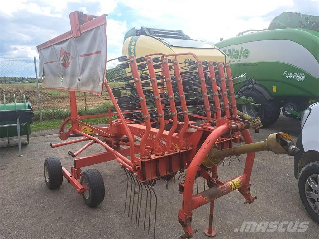 Kuhn GA 4121 GM Utilaj de răvăşit fân
