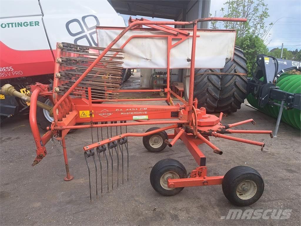 Kuhn GA 4121 GM Utilaj de răvăşit fân