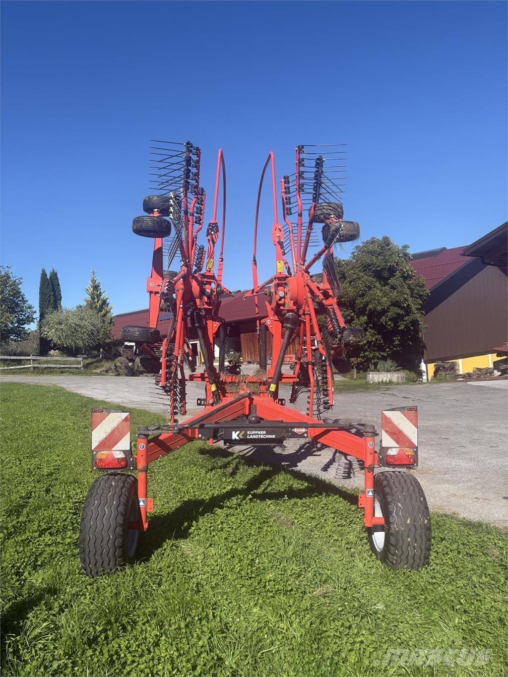 Kuhn GA 7501 Utilaj de răvăşit fân