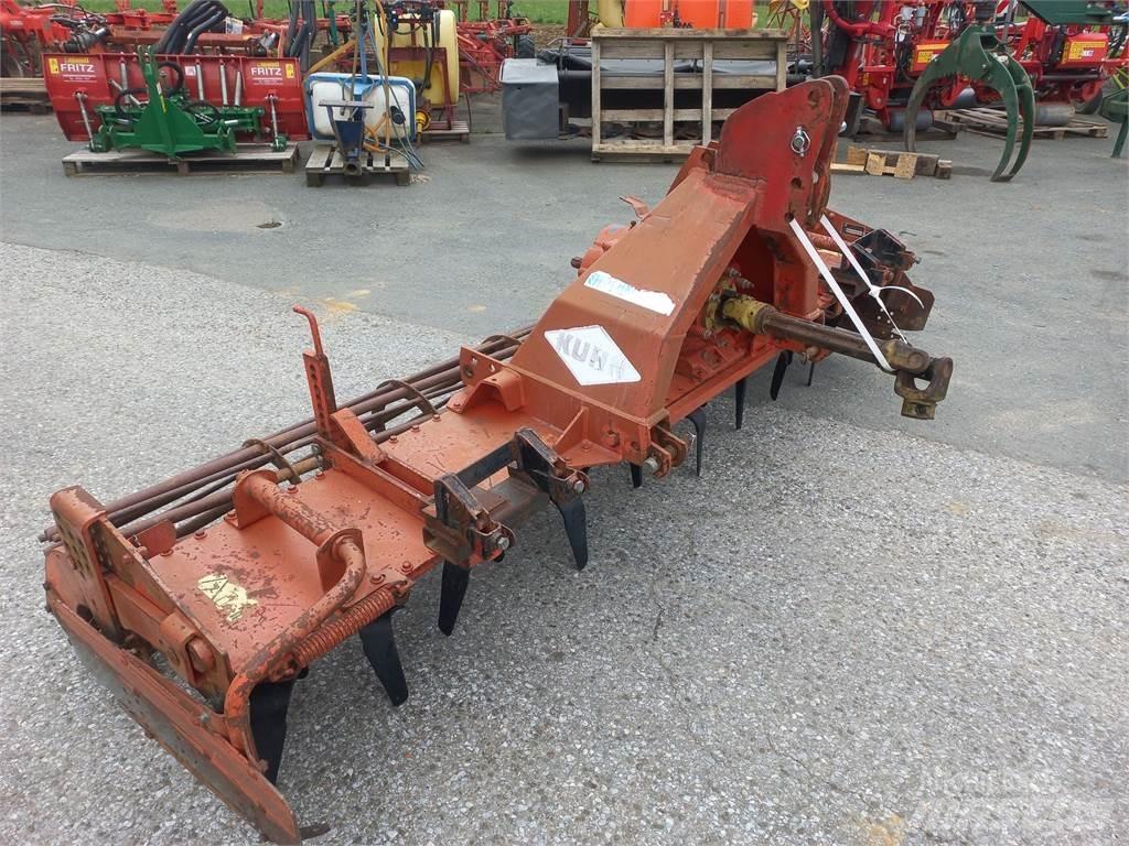 Kuhn HR 302 M Grape cu disc