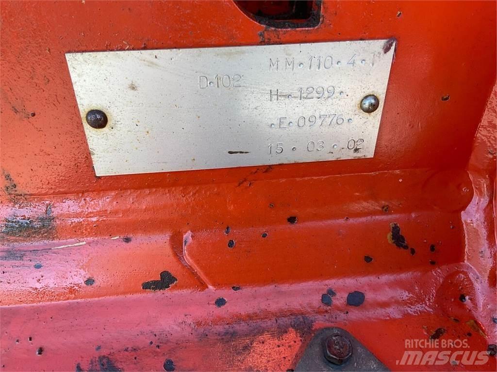 Kuhn MM 110 4T Pluguri conventionale