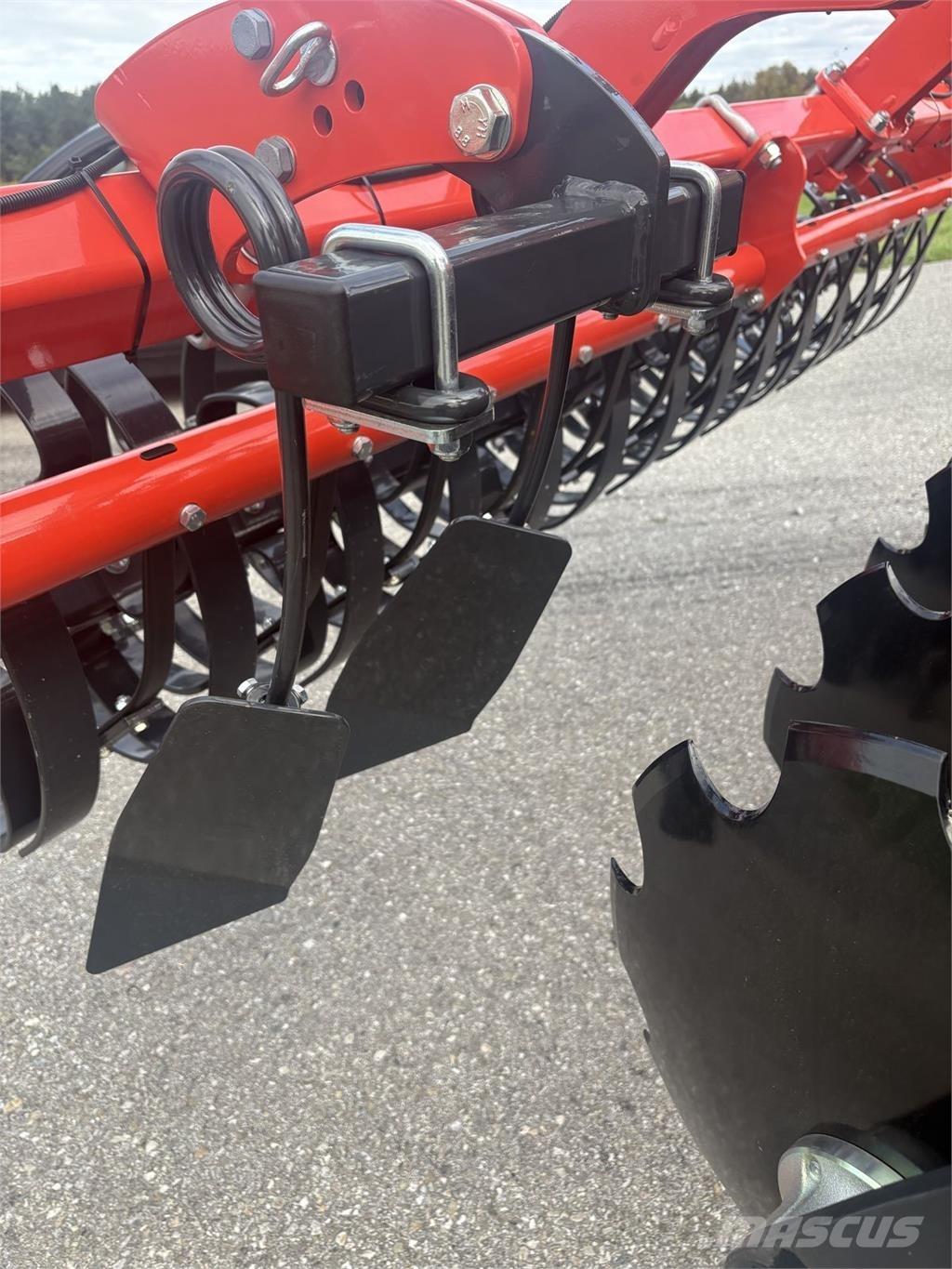 Kuhn Optimer L 300 Grape cu disc