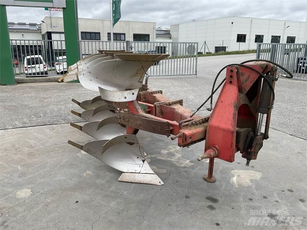 Kverneland E-14 Pluguri conventionale