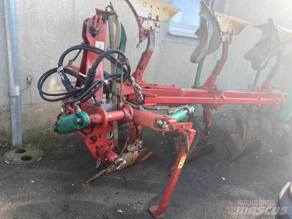 Kverneland LS95 Pluguri conventionale