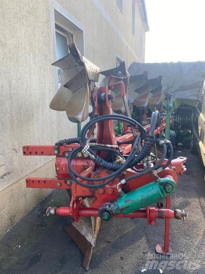 Kverneland LS95 Pluguri conventionale