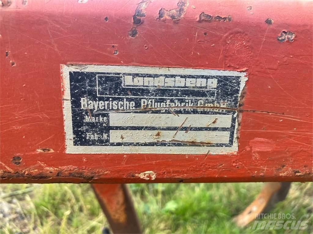Landsberg 250/13 Cultivatoare