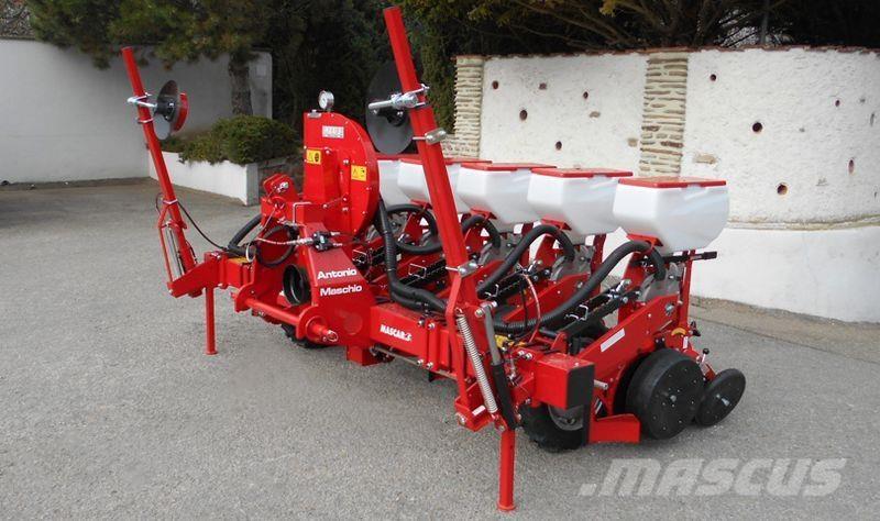 Mascar Maxi-X 6R Masini de plantat