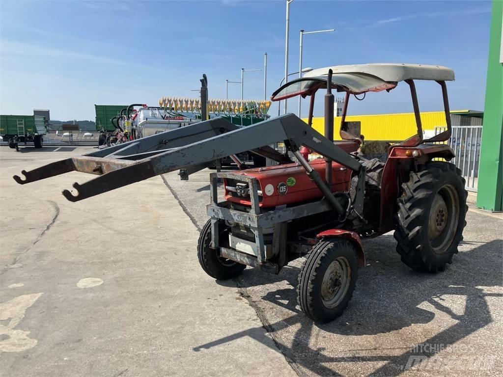 Massey Ferguson 135 Tractoare