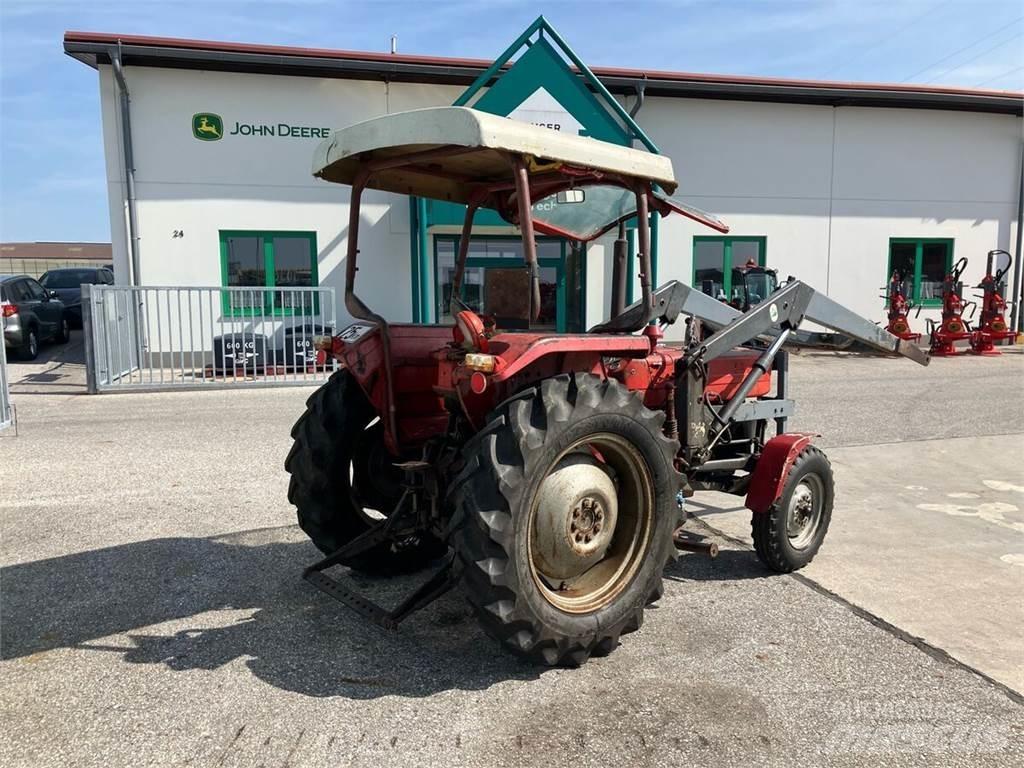 Massey Ferguson 135 Tractoare