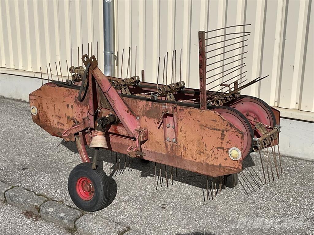 Mini-Flipper G 200 Utilaj de răvăşit fân