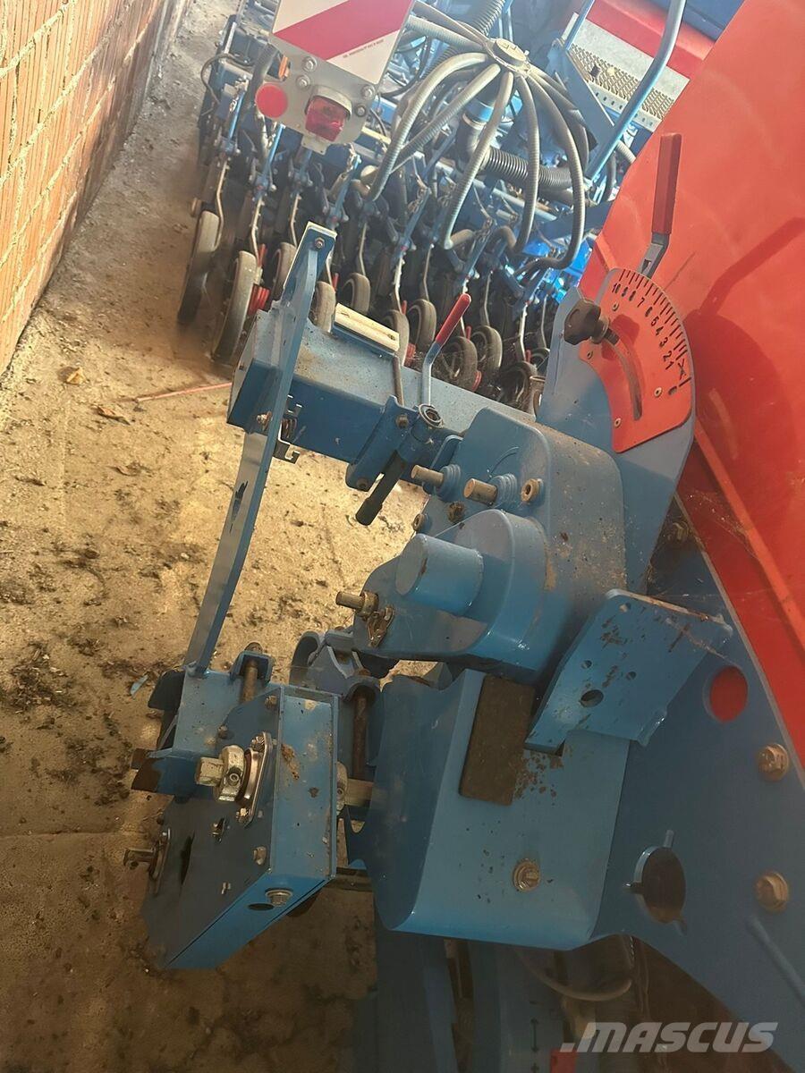 Monosem  Masini de plantat