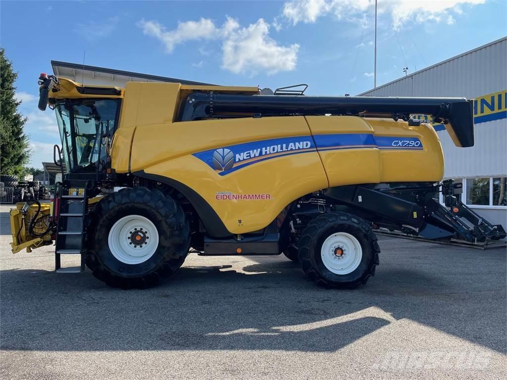 New Holland CX 7.90 Combine de secerat