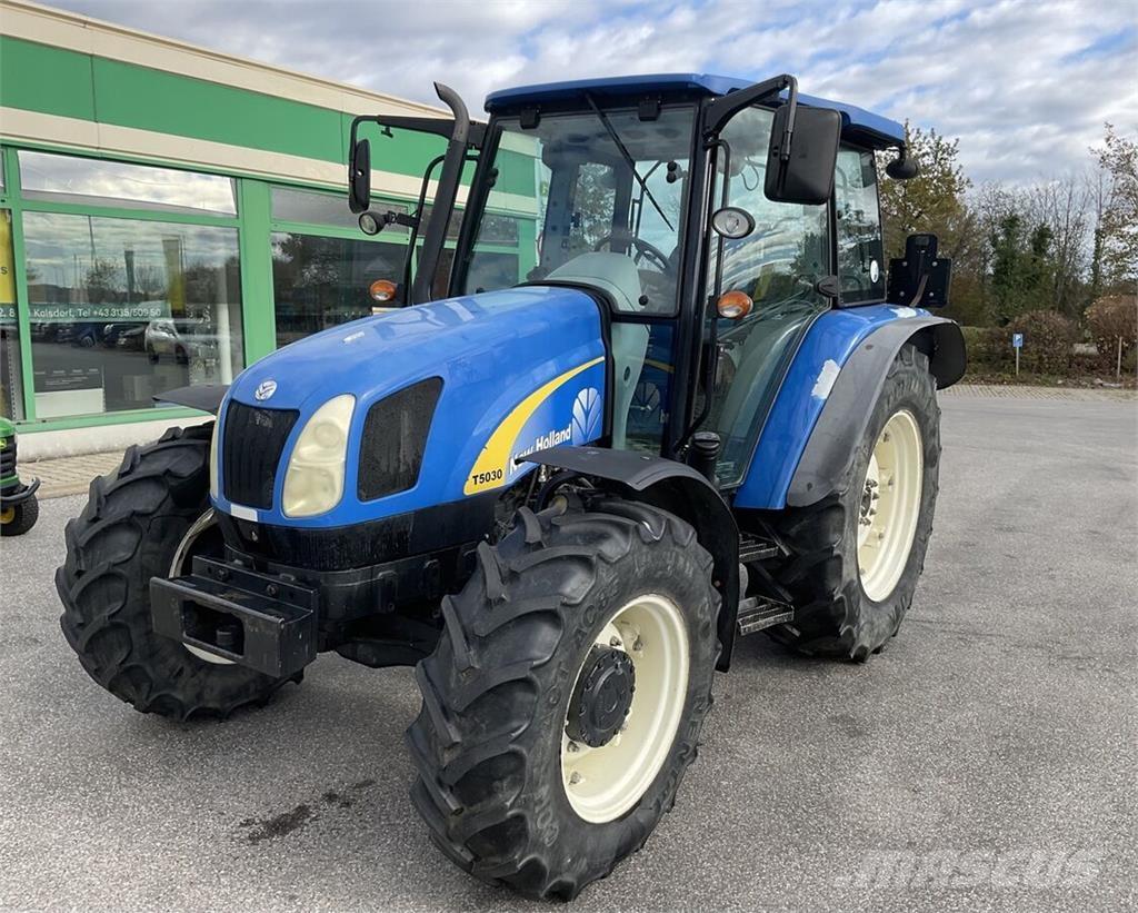 New Holland T 5030 Tractoare