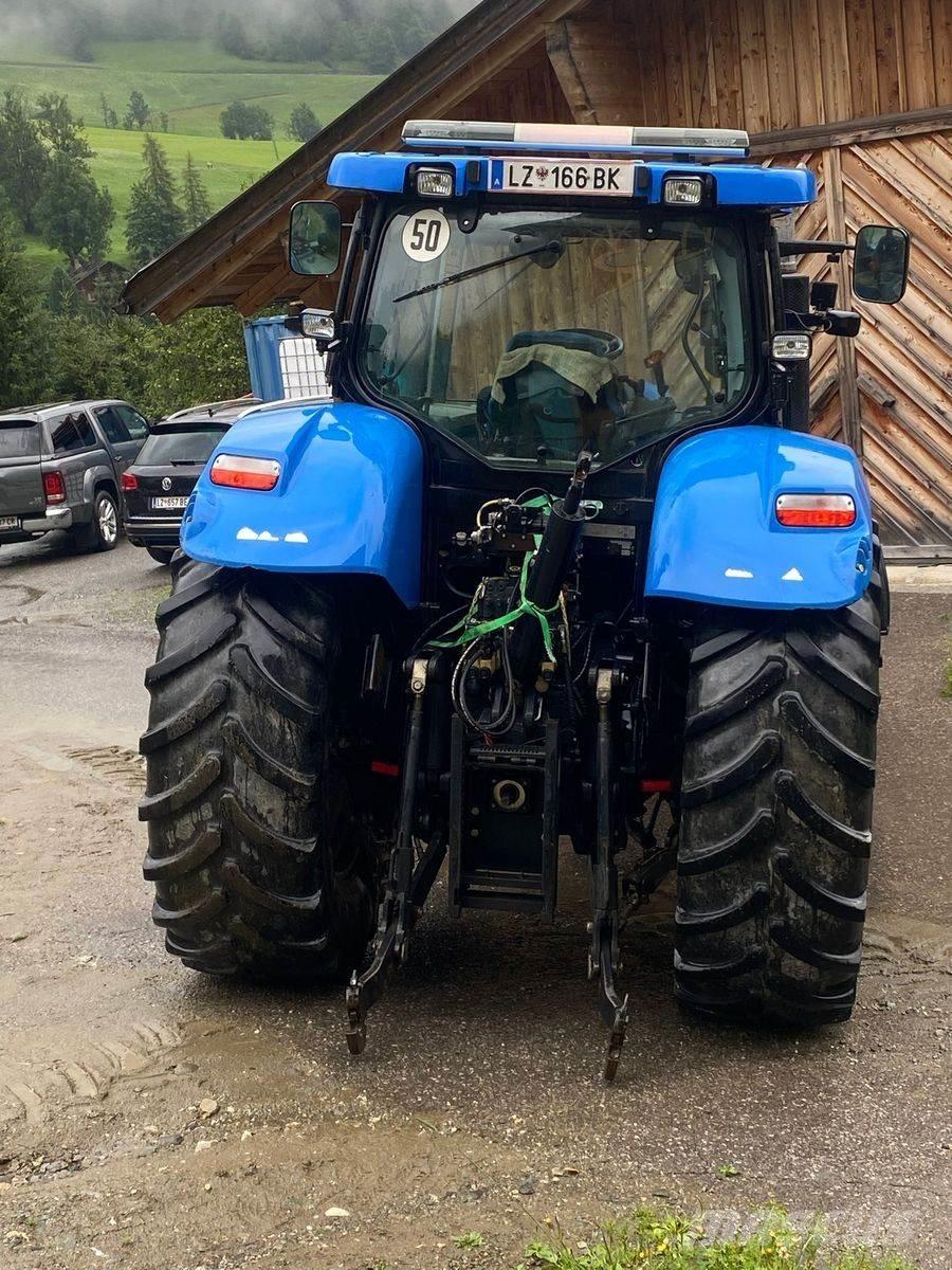 New Holland T7040 Tractoare