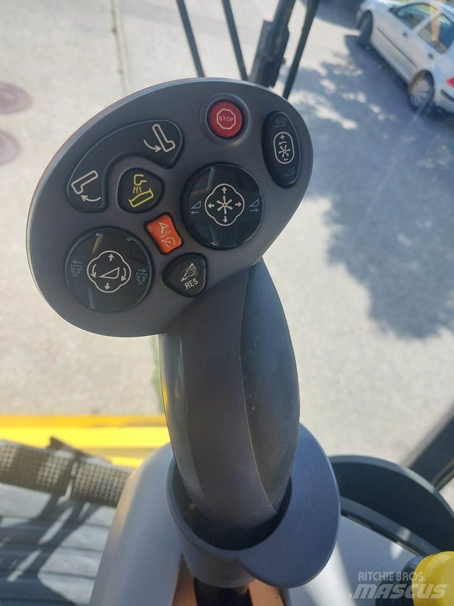 New Holland TC5070 Combine de secerat