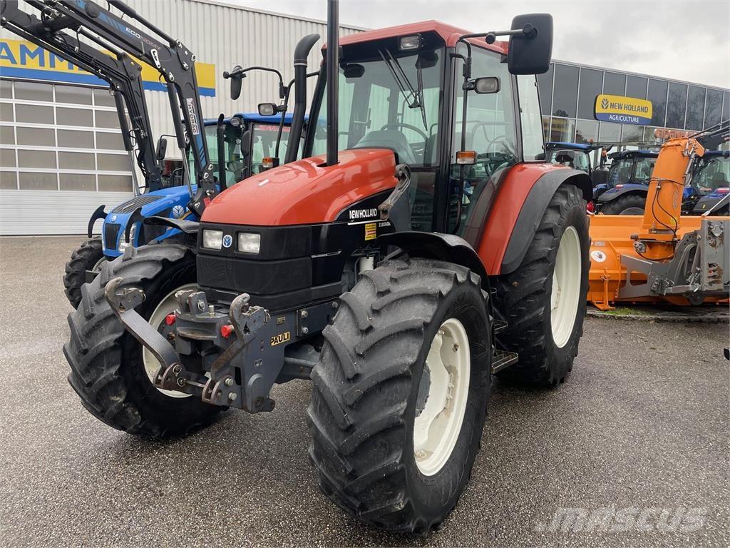 New Holland TS110 Tractoare