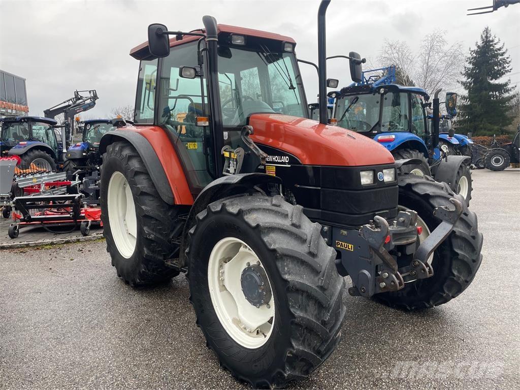 New Holland TS110 Tractoare