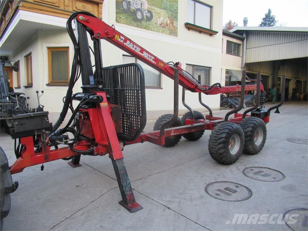 Patu 8T + 203T Remorci forestiere