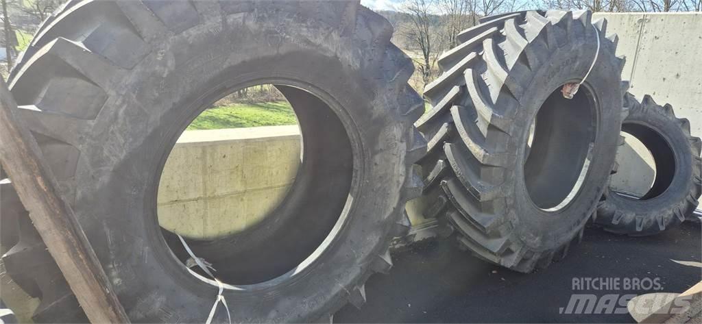 Petlas 650/85 R38 Roti