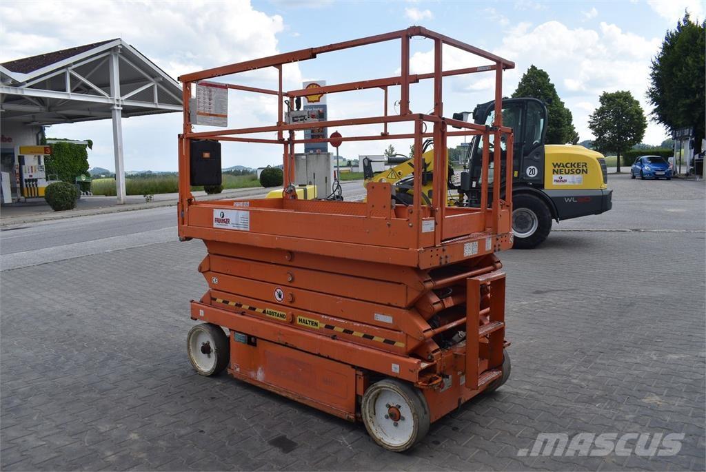 SkyJack 4626 SJ III Nacele cu brat articulat