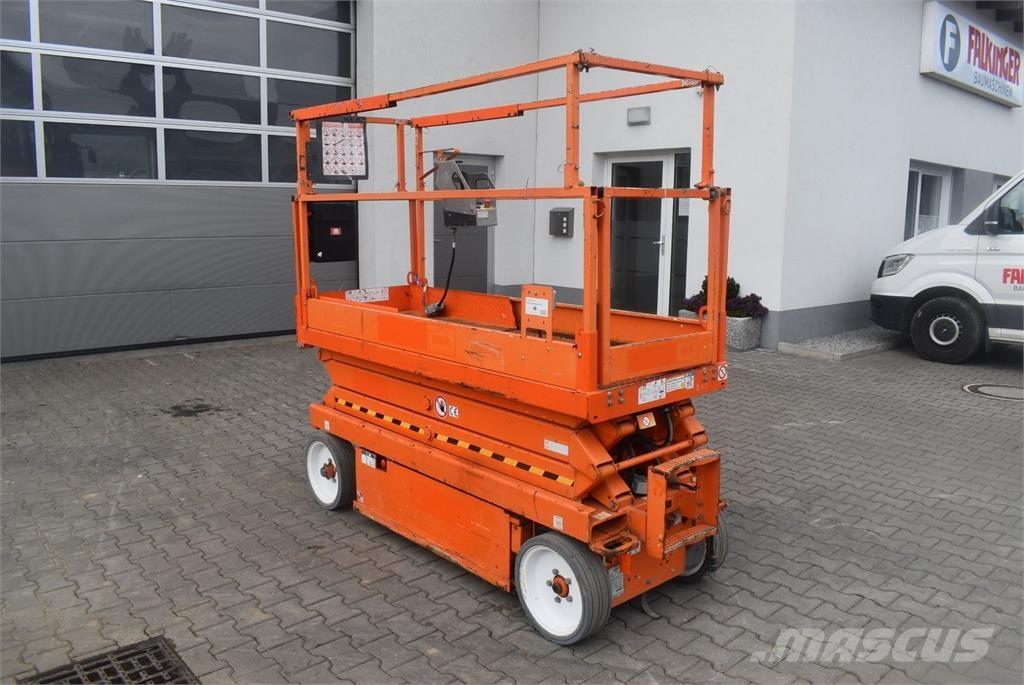 SkyJack SJ-III 3220 Nacele cu brat articulat