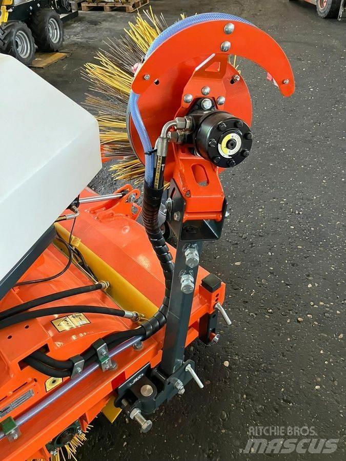  Stekro Kehrmaschine Utilaje întreţinere terenuri - Altele