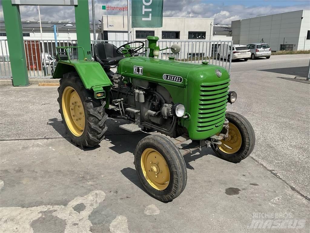 Steyr N180a Tractoare