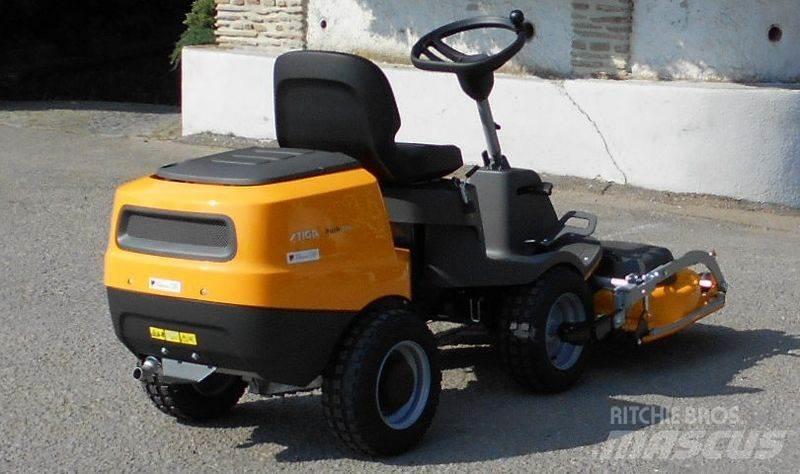 Stiga Park 300 Utilaje întreţinere terenuri - Altele