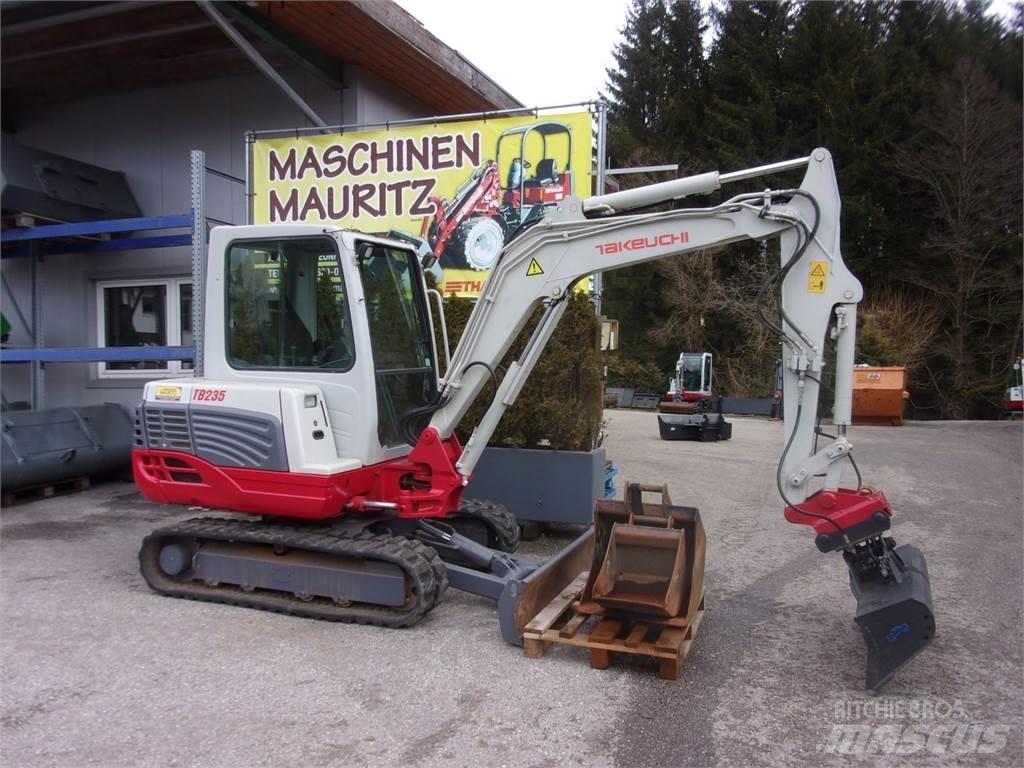 Takeuchi TB 235 Mini excavatoare < 7t