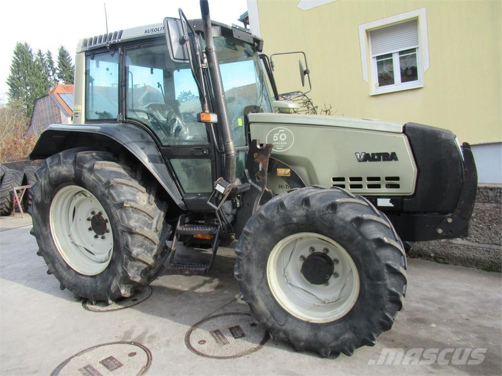 Valtra 6200 Tractoare