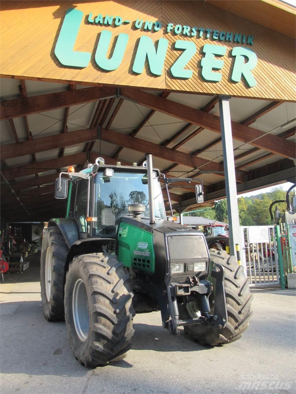 Valtra 6300 Tractoare