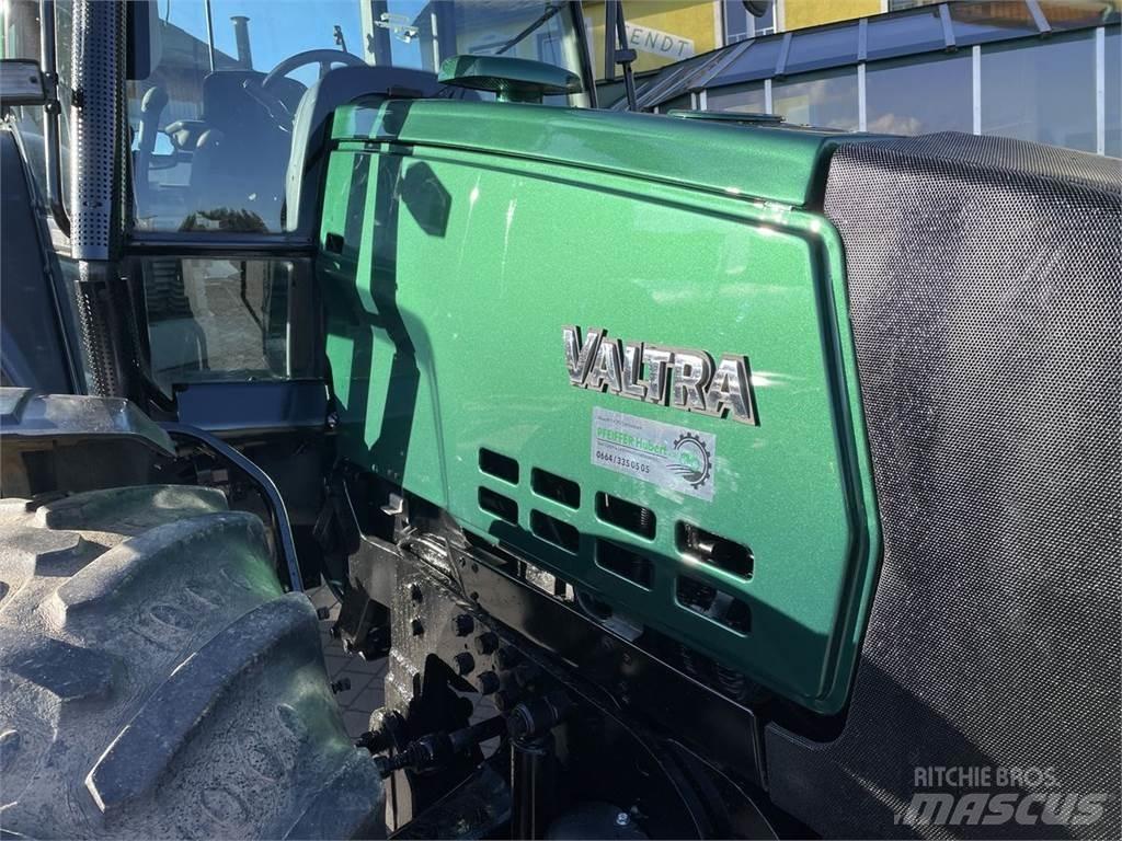 Valtra 6850 HiTech Tractoare