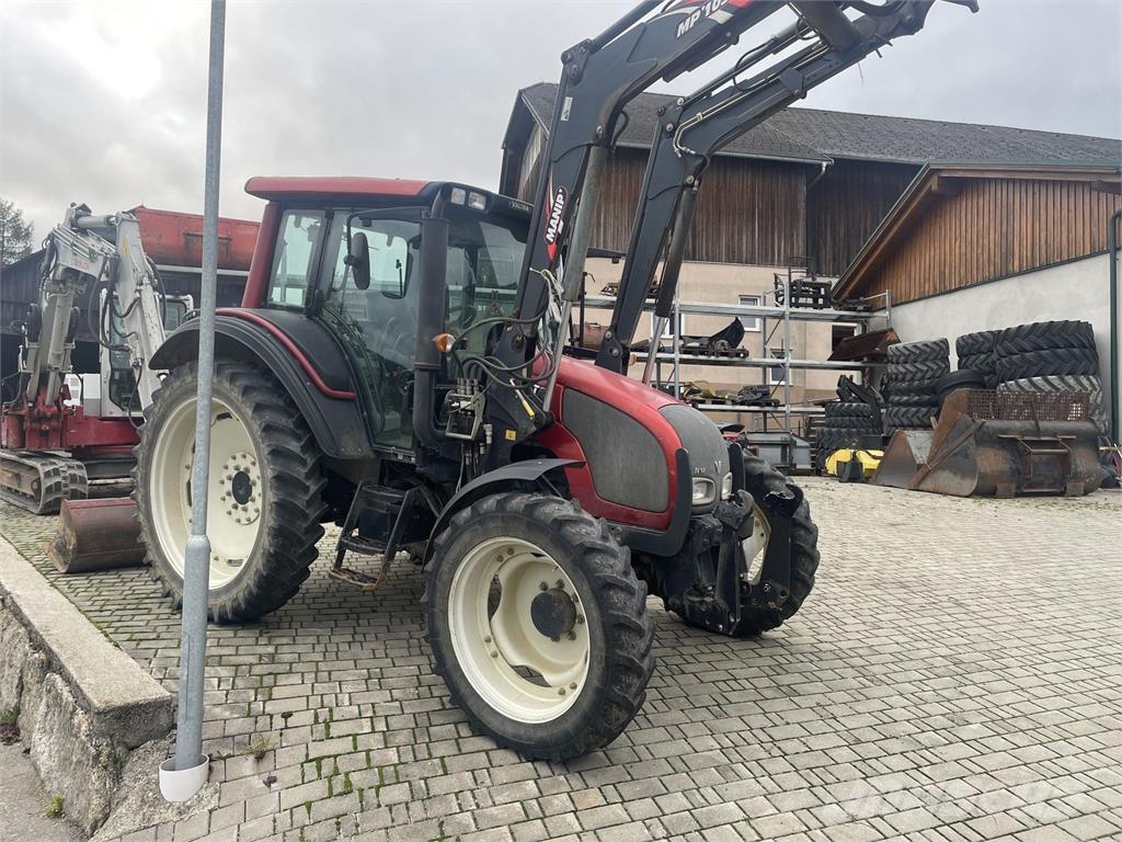 Valtra N 92 H Tractoare