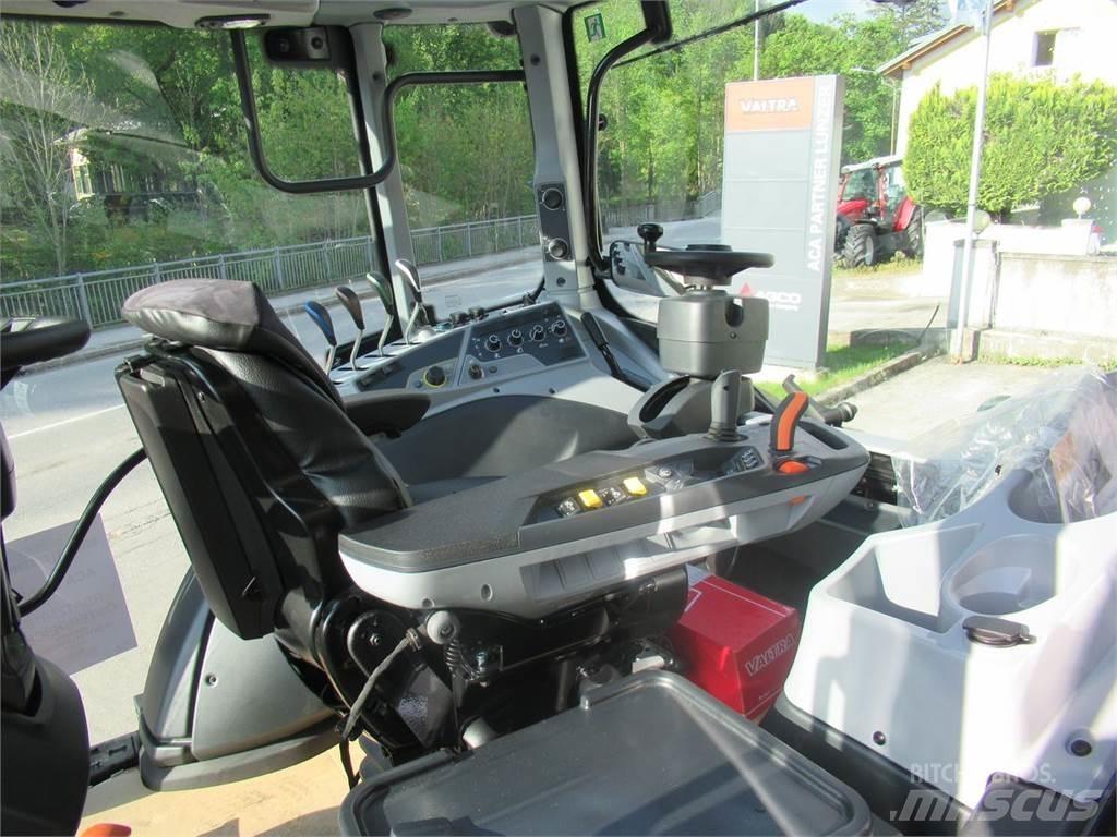 Valtra N175 Tractoare