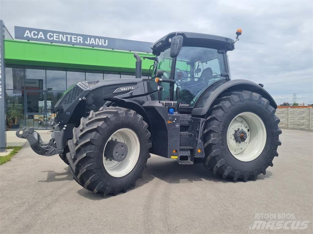 Valtra S394 (Stufe V) Tractoare