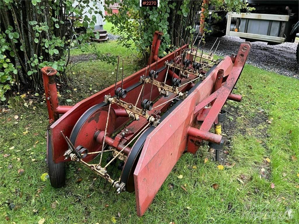 Akron Kombi 10 Alte echipamente pentru nutret