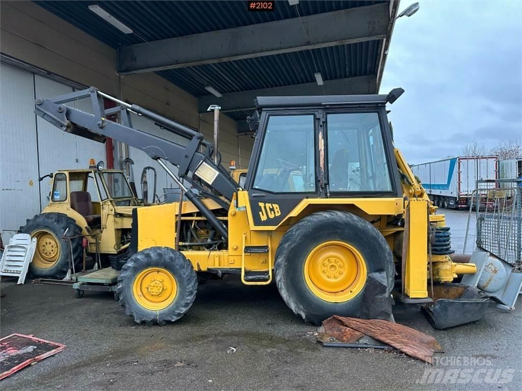 JCB 3D-4 Tractoare