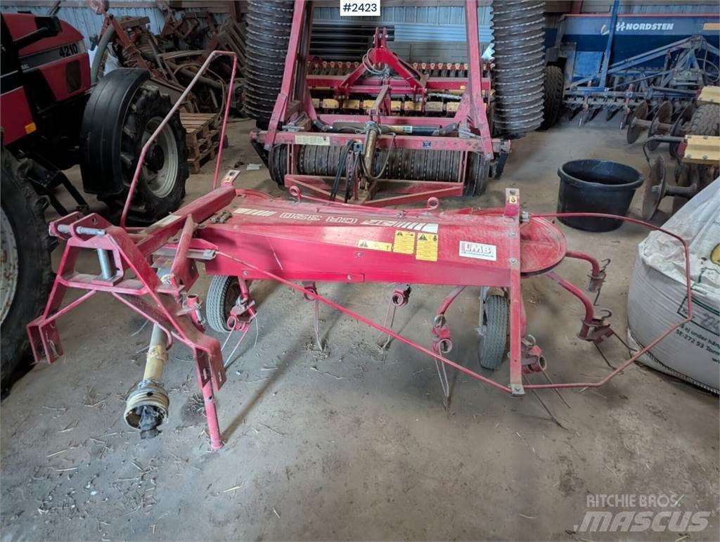 JF CR 320 Alte echipamente pentru nutret