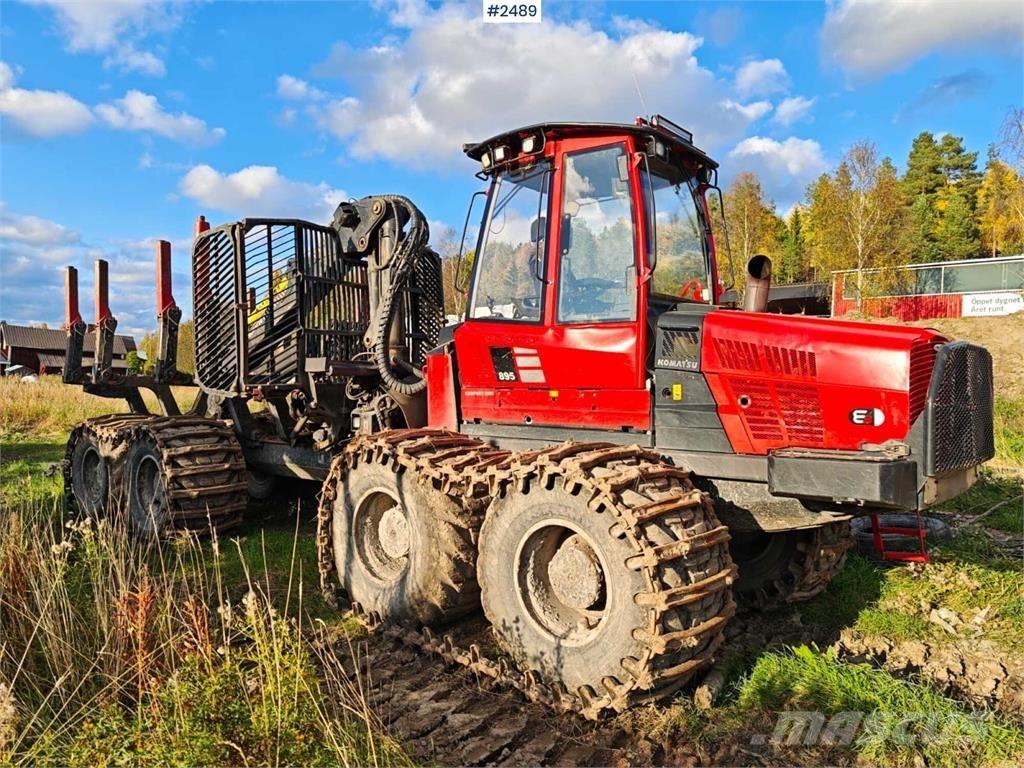 Komatsu 895 Transportoare