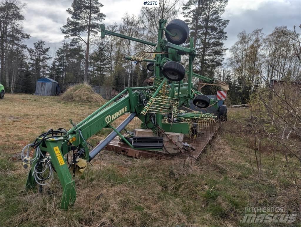 Krone Swadro 1010 Alte echipamente pentru nutret
